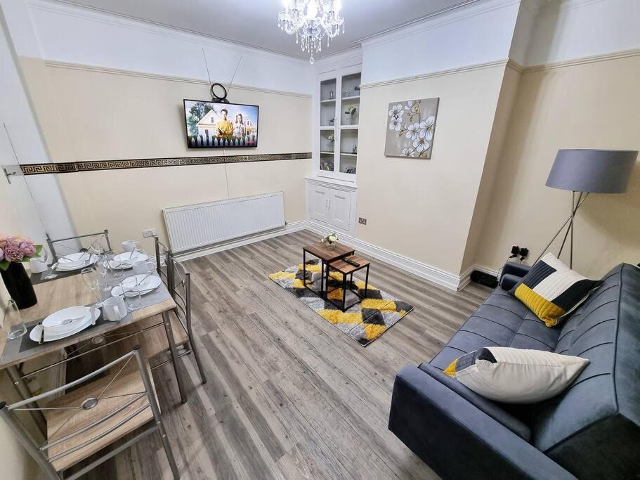 *6R* Setup For Your Most Amazing & Relaxed Stay + Free Parking + Free Fast Wifi * Beeston Hill Extérieur photo